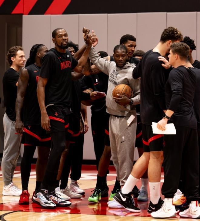 ORt, 怪阵, 球后卫 ORt, 怪阵, 球后卫