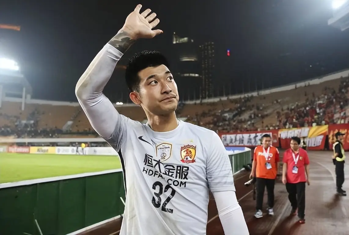 直言他是球, 理应得到俱